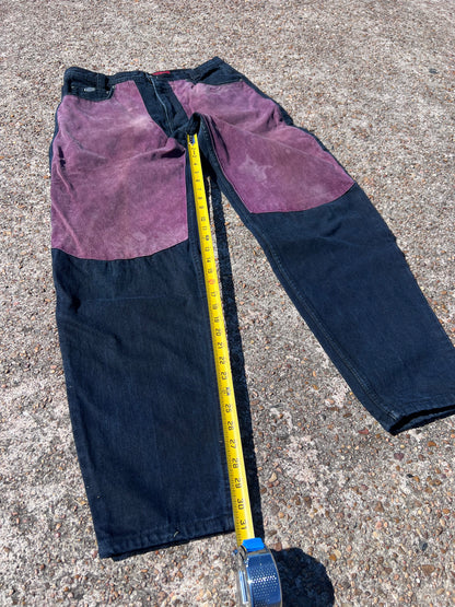 VTG. 90’s Double Knee JNCO Jeans